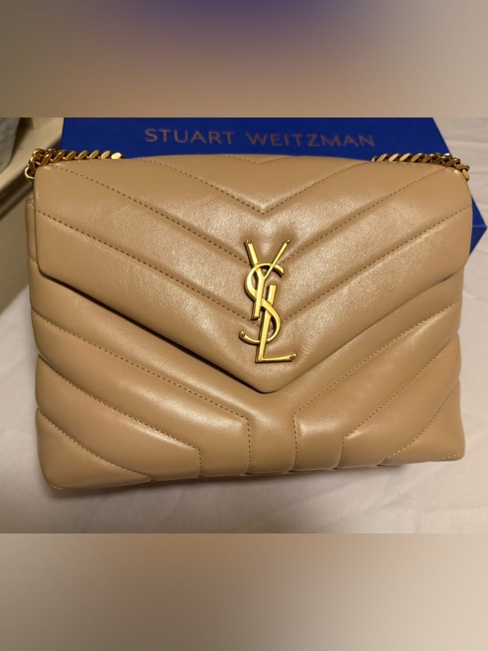 Saint Laurent Loulou Calfskin Y Quilted Crossbody Bag - Picture 4 of 8